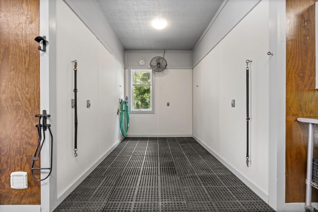 Equestrian Enclave on Two Acres - photo 19