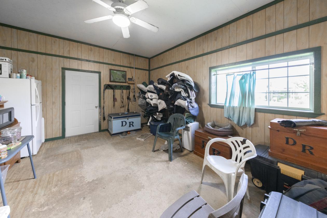 39.18± ACRES WITH PREMIER EQUESTRIAN FACILITIES - photo 9