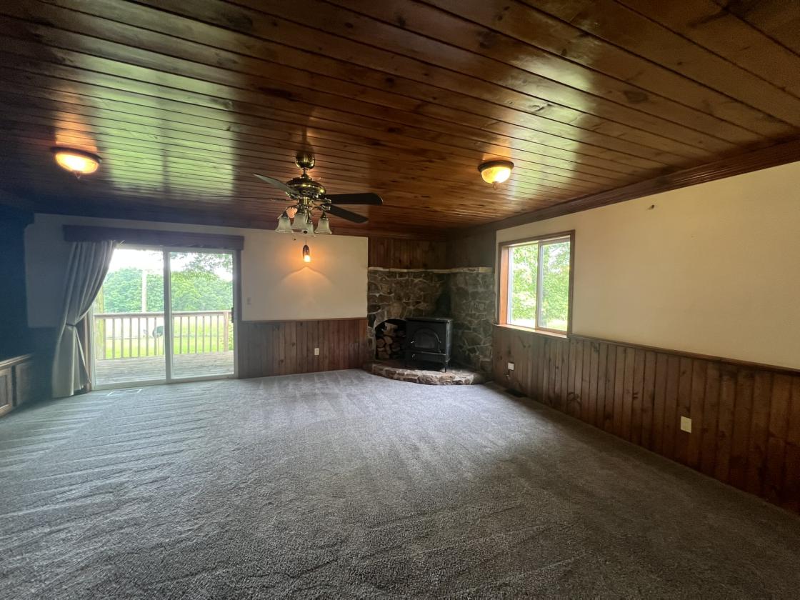 Custom home, horse barn, buildings for toys - photo 15