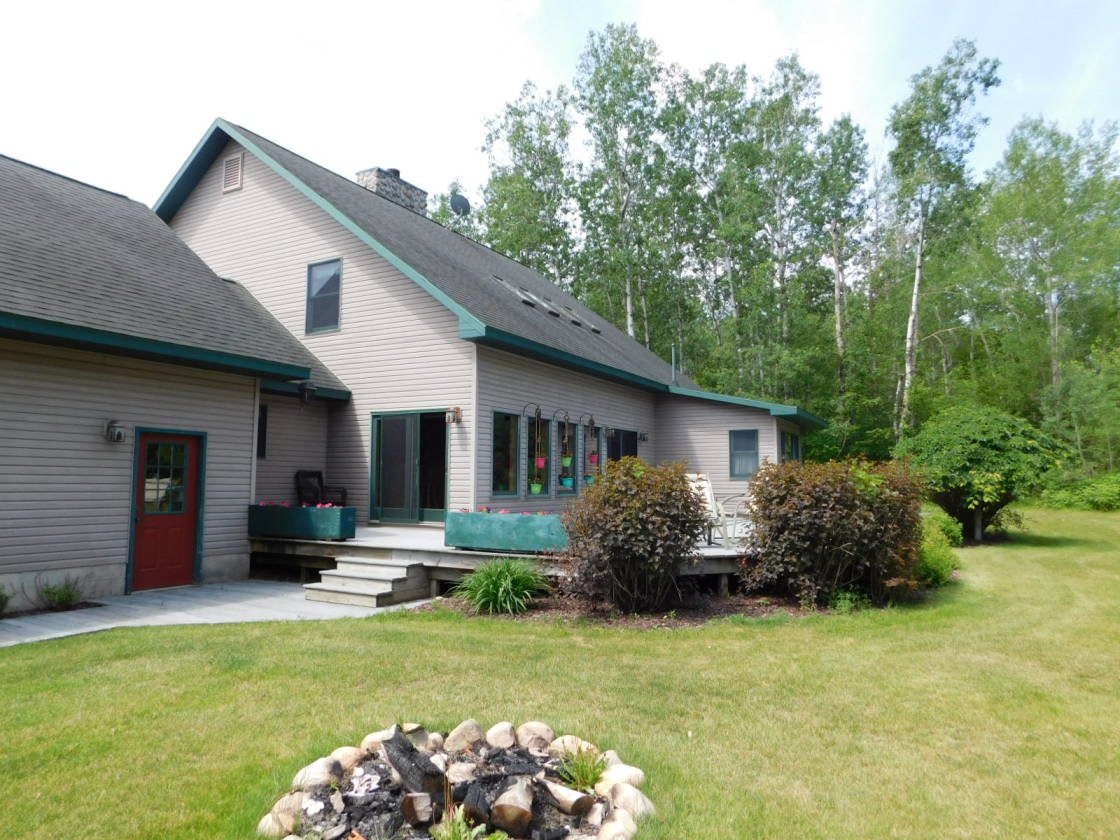 Horse farm for sale Grayling, Crawford County, Michigan Horse ranch