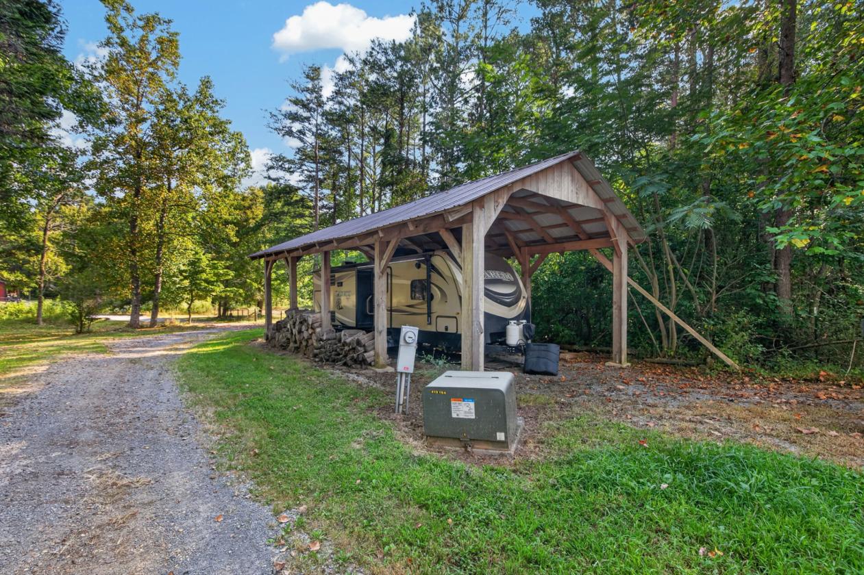 Luxury Horse Estate | Pool & Mountain Views - photo 15