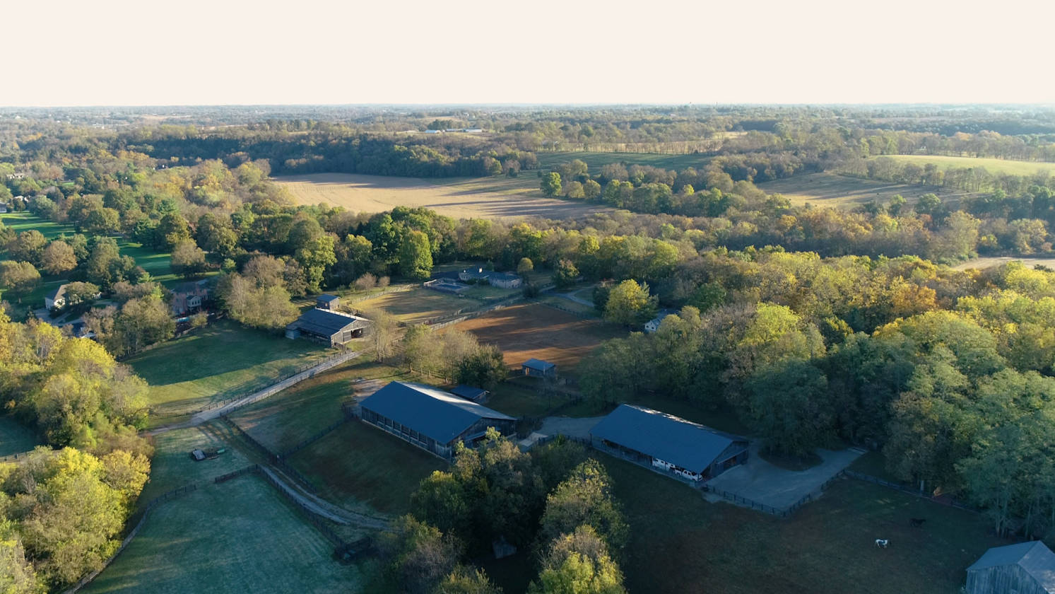 Equestrian estate with indoor arena, detached office & more