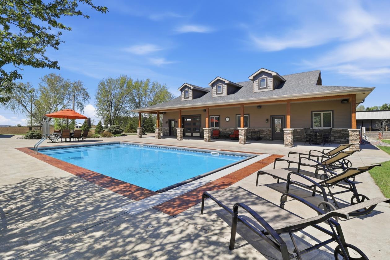 Custom Country Estate - photo 19