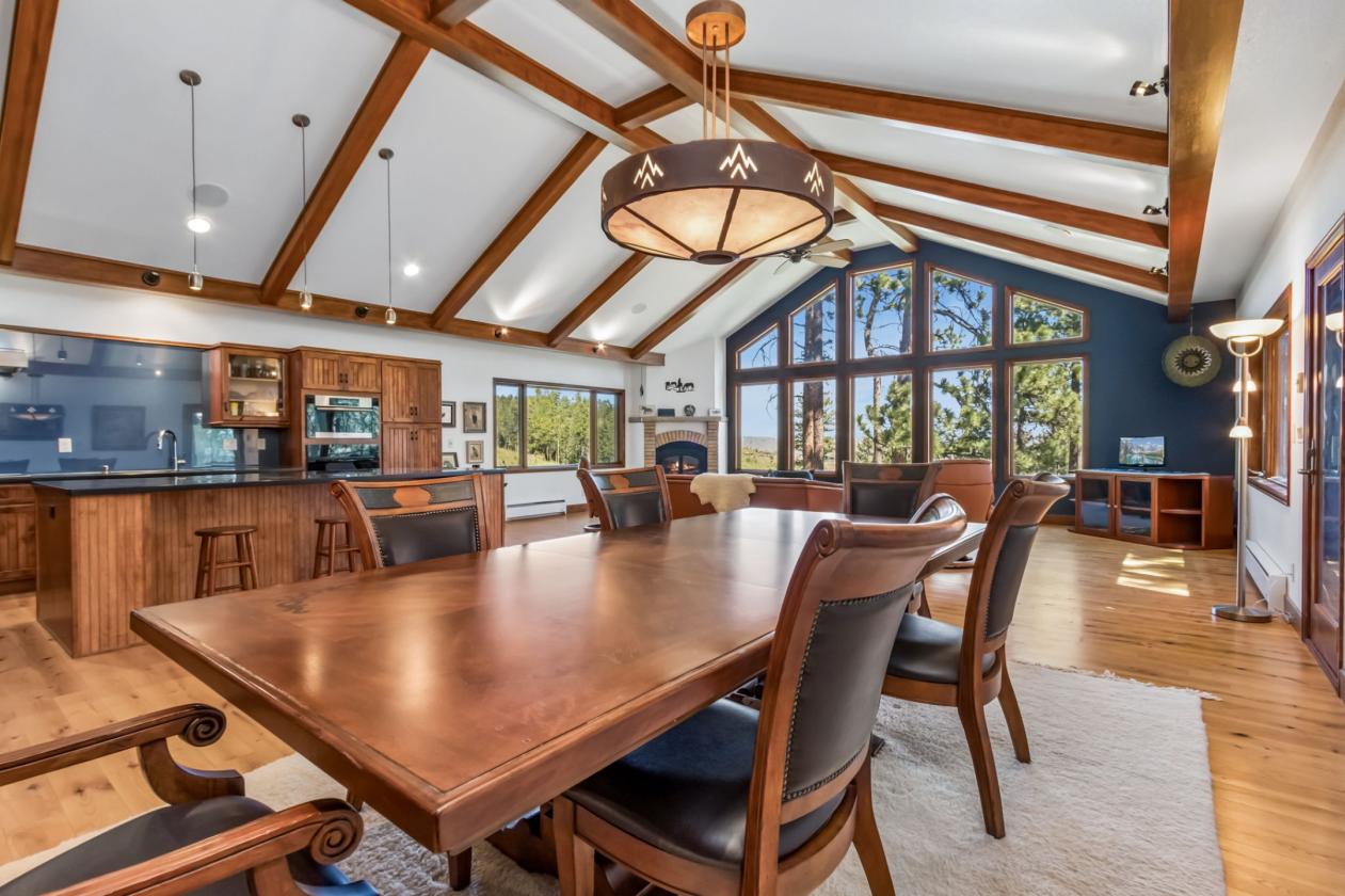 Stunning Mountain Equestrian Legacy Property - photo 6