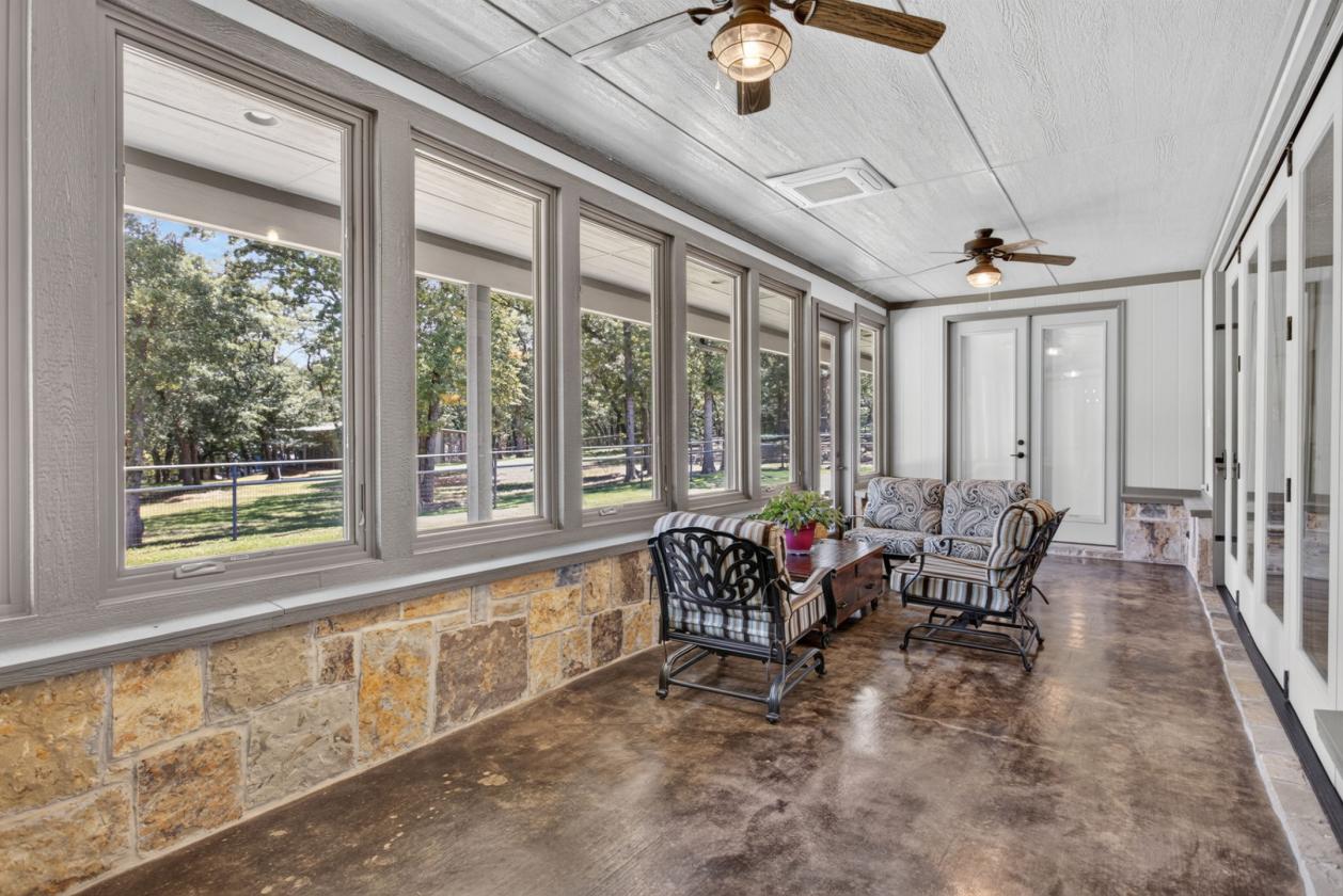 Home on 5 acres Near Chisolm Trail Tollway - photo 22
