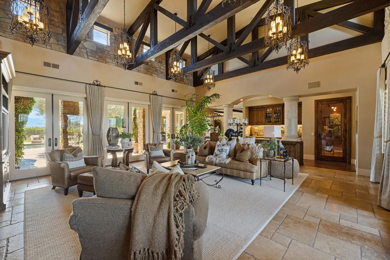 Luxury Equestrian Estate - photo 7