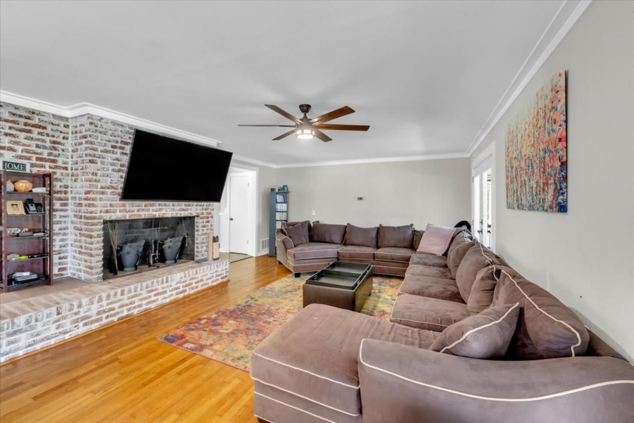 Private Equestrian Estate - photo 18