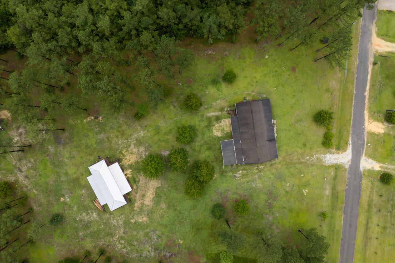 Custom Log Cabin on 9 Acres with 2 Horse Stalls - photo 10