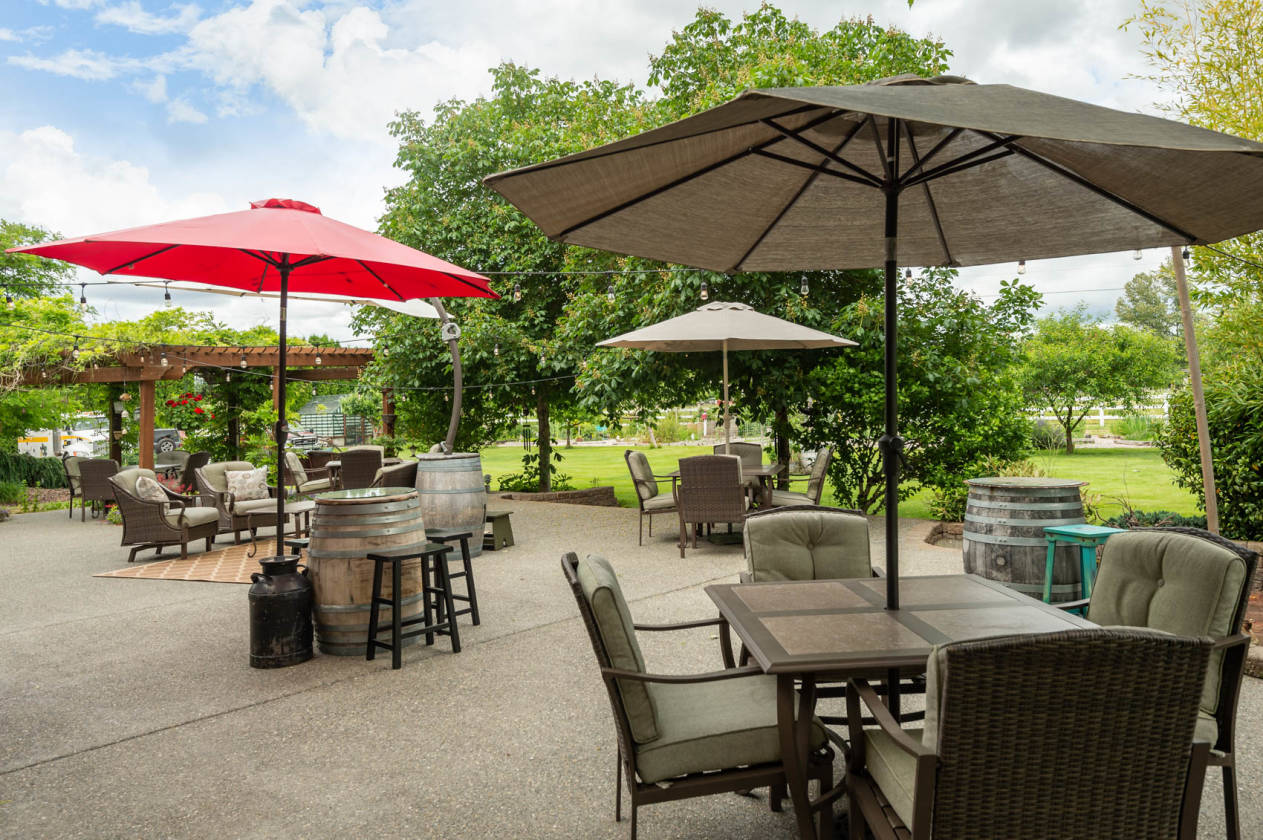 Horse Property / Wedding Venue Spanaway, Pierce County, Washington