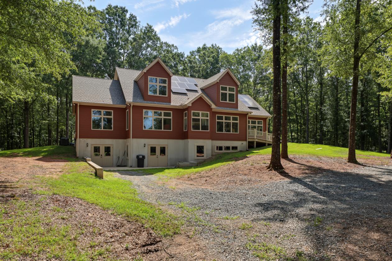 Spacious Home on 60 Acres - photo 11
