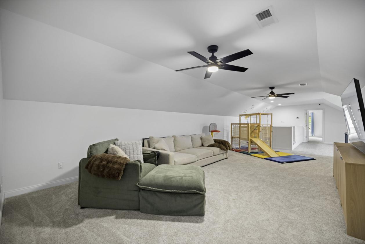 Home on 11+ Acres with Pool - photo 17