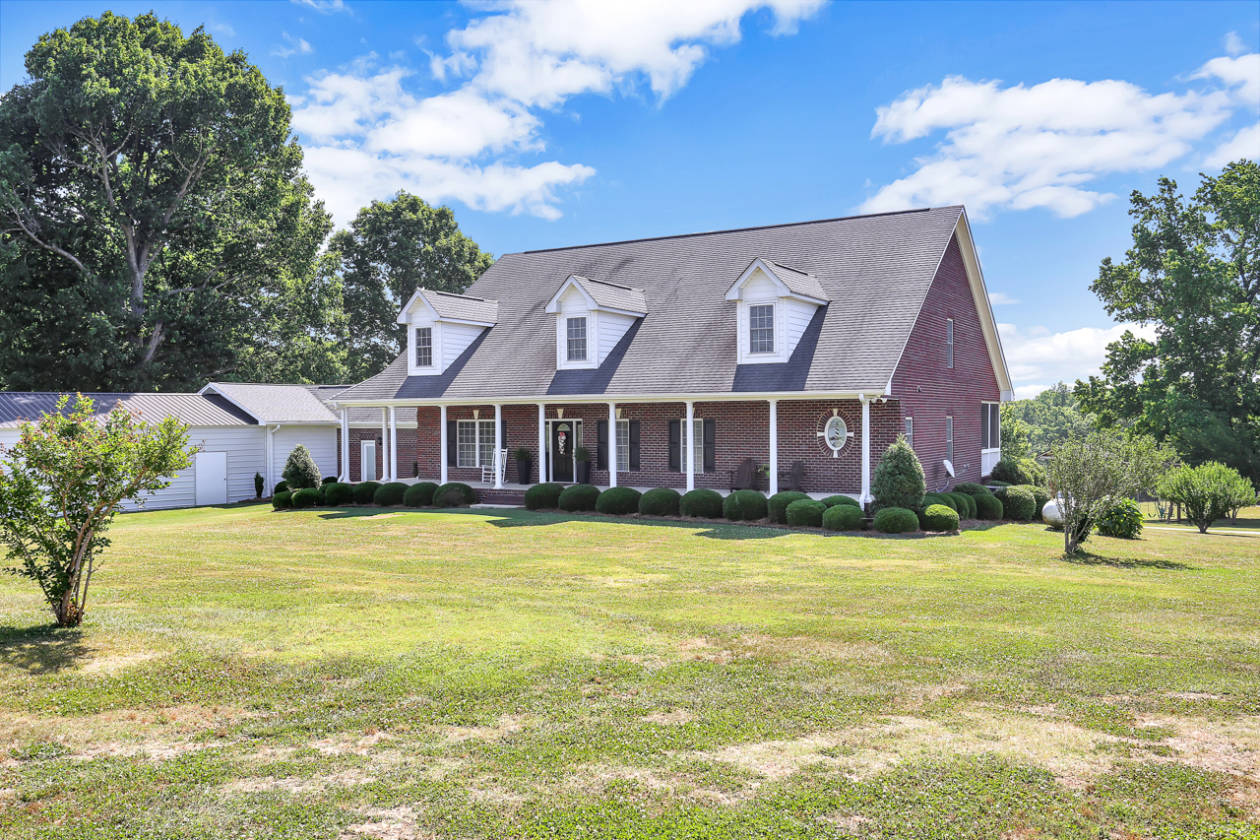 30 Acre Farm, RV Hook Up, 2 acre Pond,... Ware Shoals