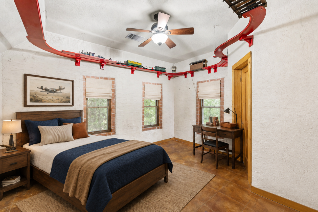 Income Producing Hill Country Retreat - photo 13