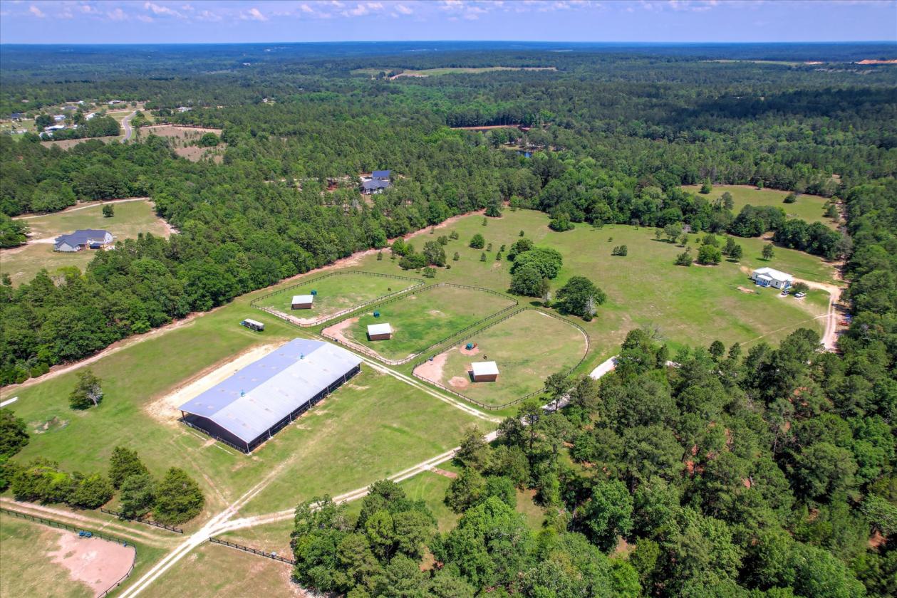 Pristine Equestrian Property with Covered Arena - photo 3