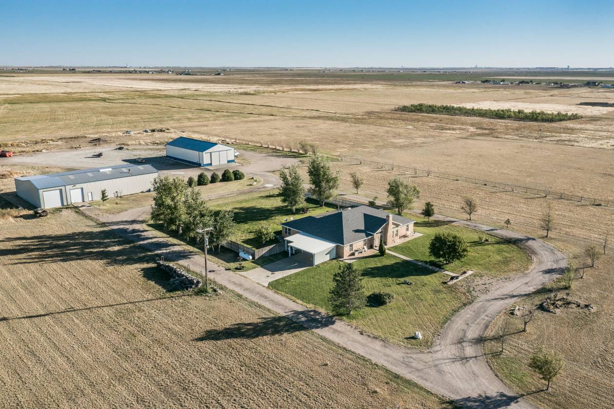 Horse Property for sale.