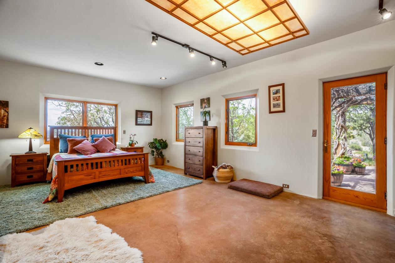Fantastic Horse Property + Views!!! - photo 19