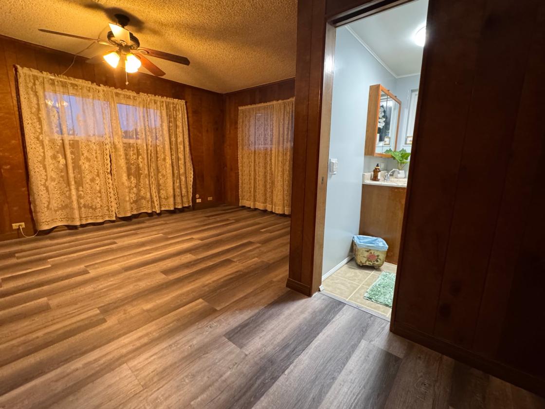 CUSTOM HOME, STABLES+ARENA & RIVER TRAIL ACCESS - photo 17