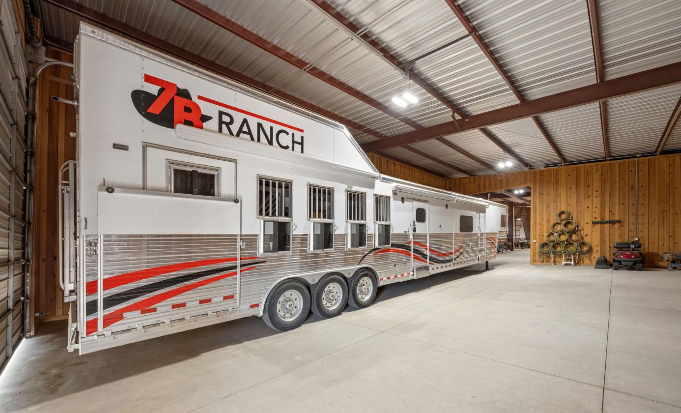 7B Ranch - photo 5