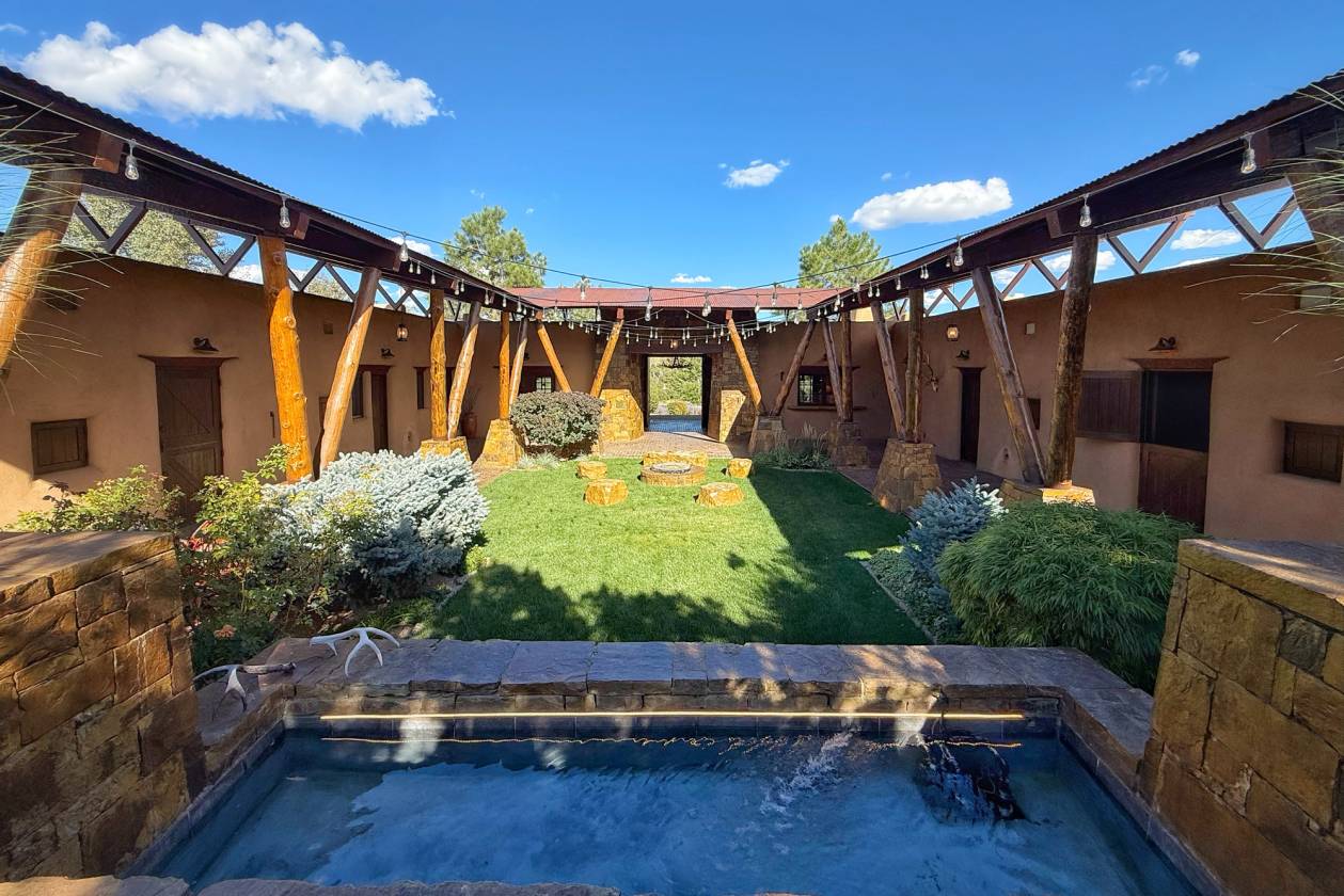 Horse Property for sale.