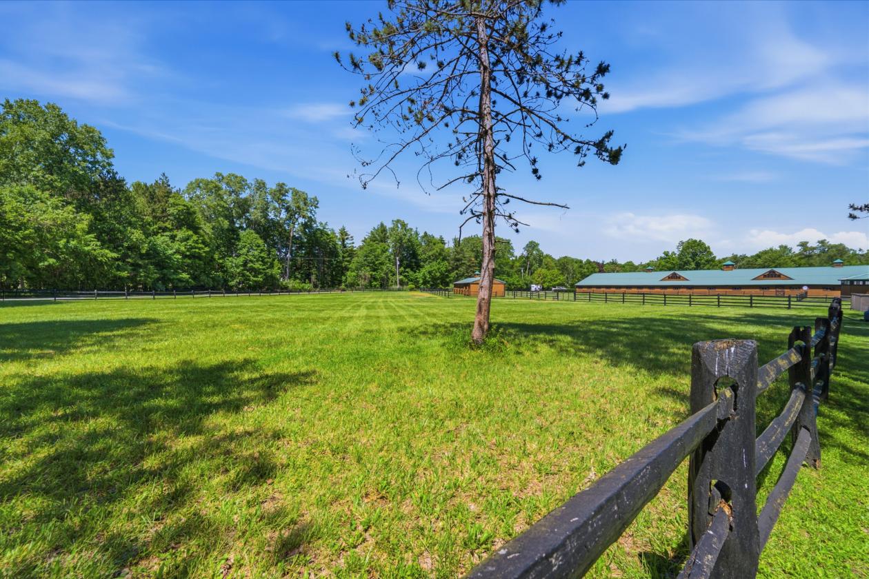St. Clair Equestrian Facility set on 46 acres! - photo 15
