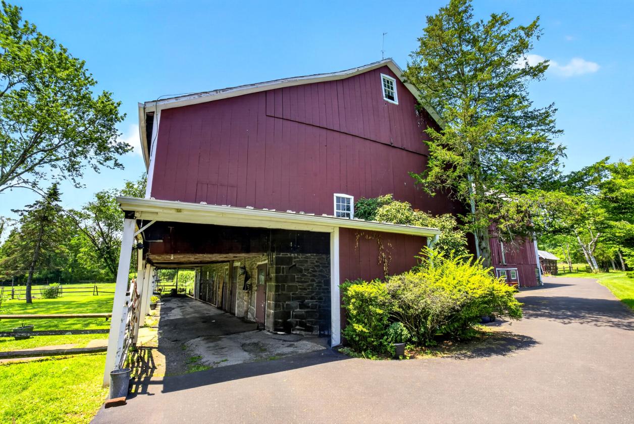 Rare Slice of Americana on 33 Acres - photo 18