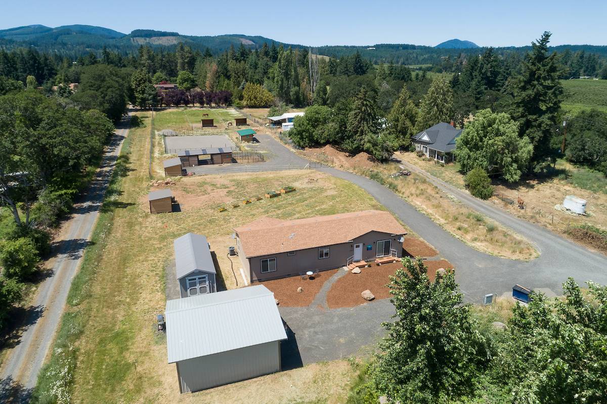 Horse Property for sale.
