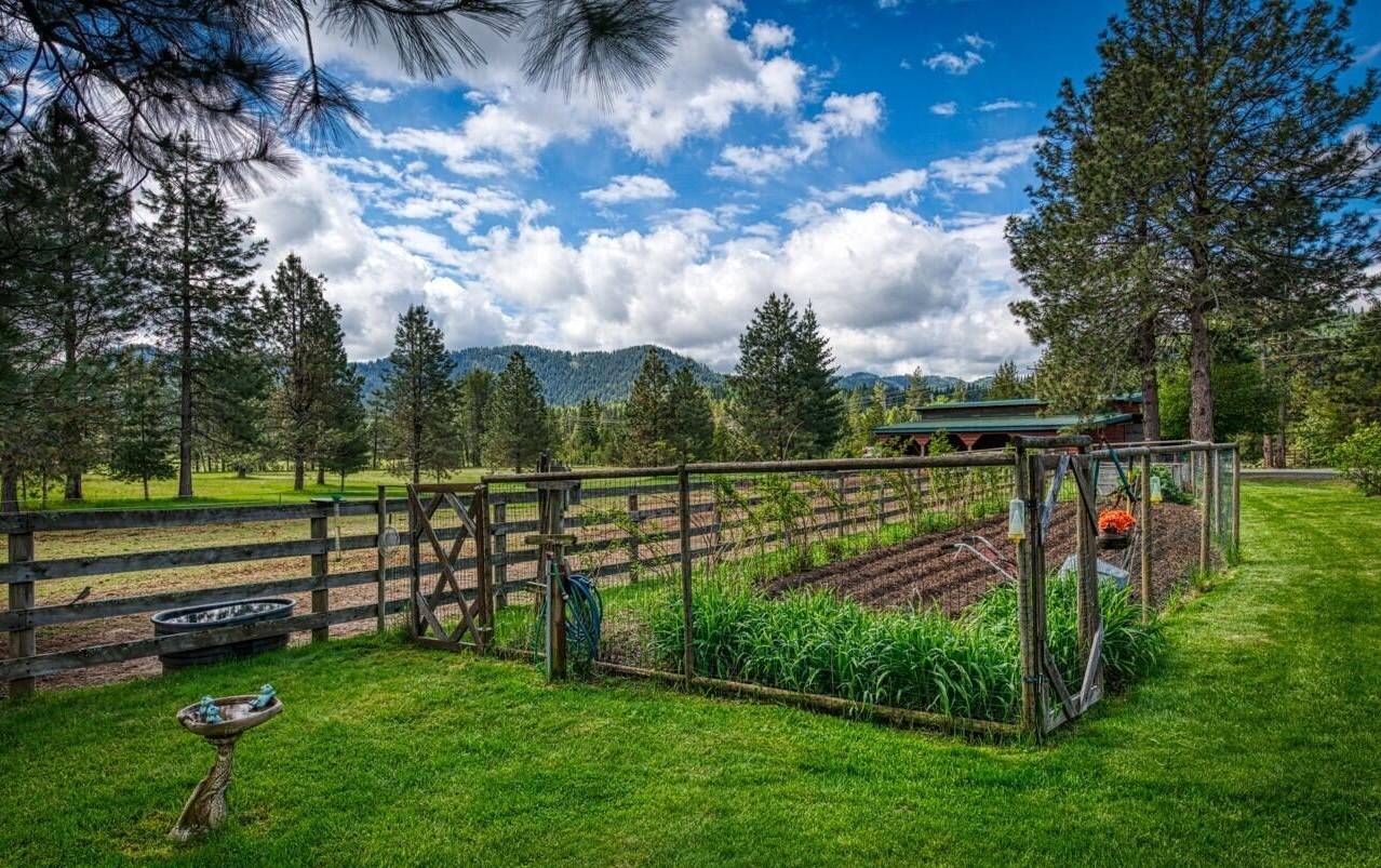 10 Acre Horse Ranch & Vast Trails in North Idaho - photo 24