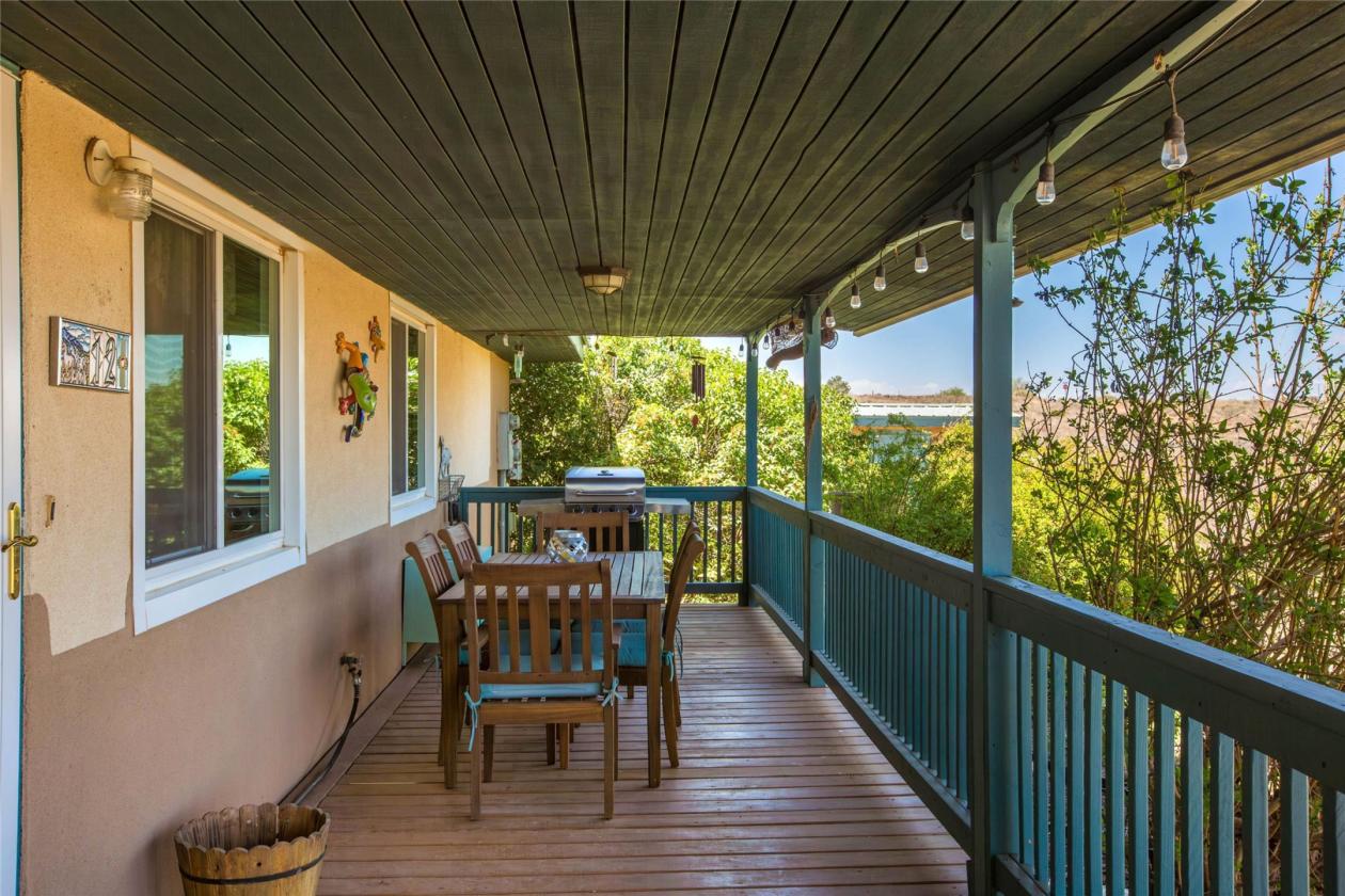 Starry Night Ranch - House/Guest House/Barn - photo 4