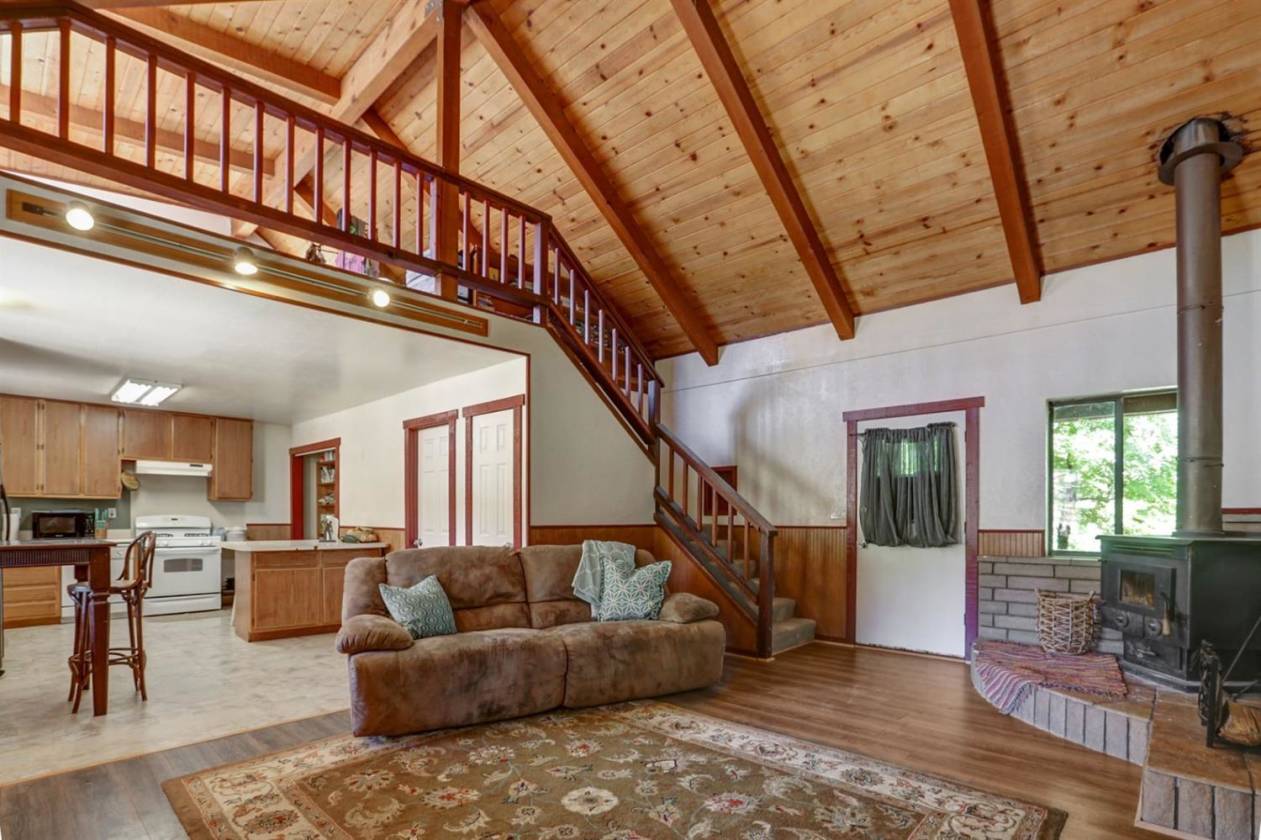 Miramonte Horse Property Miramonte, Fresno County, California