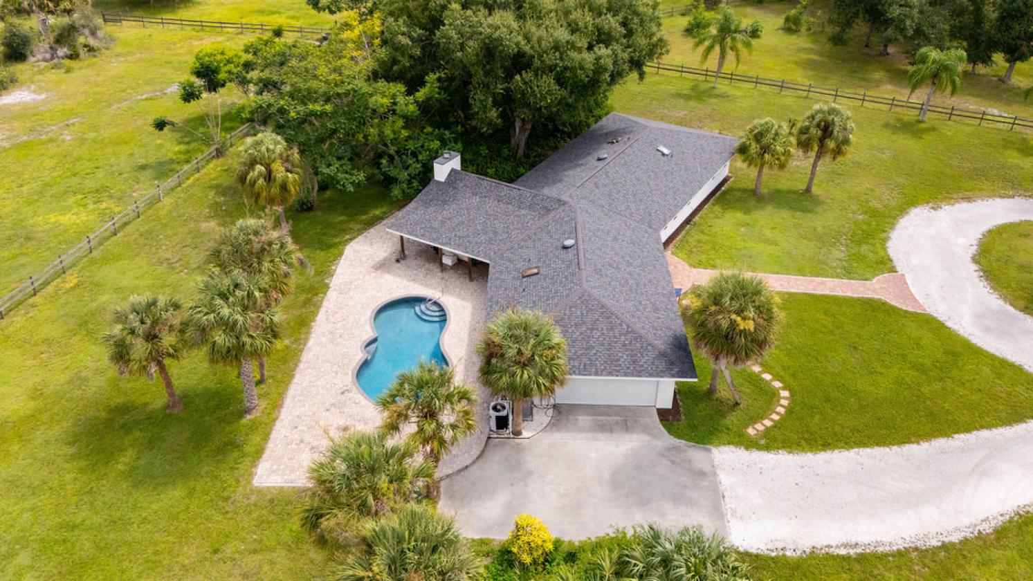 8 Acre Horse Property - photo 25