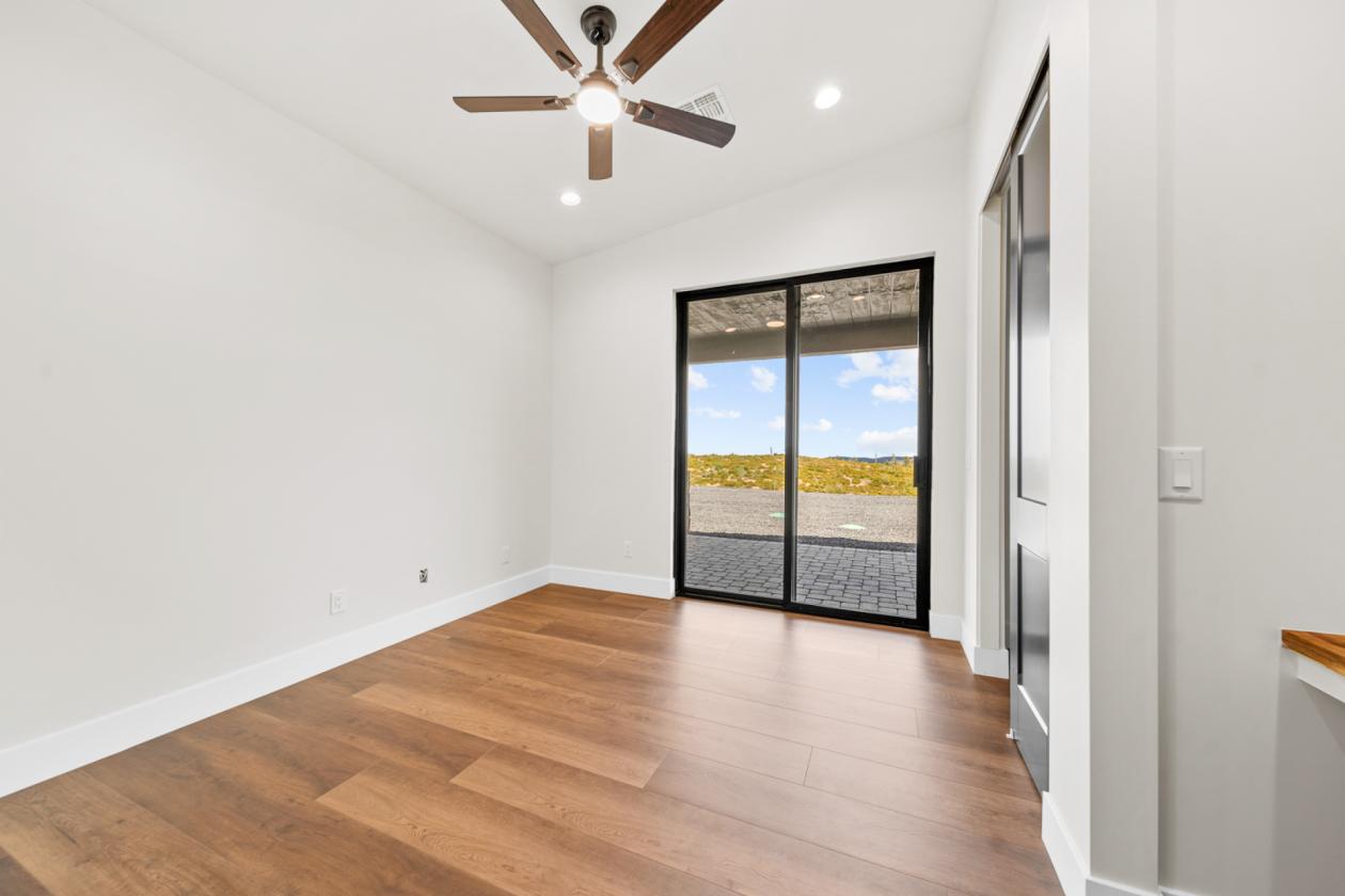 Brand New Build with Panoramic Views - photo 20