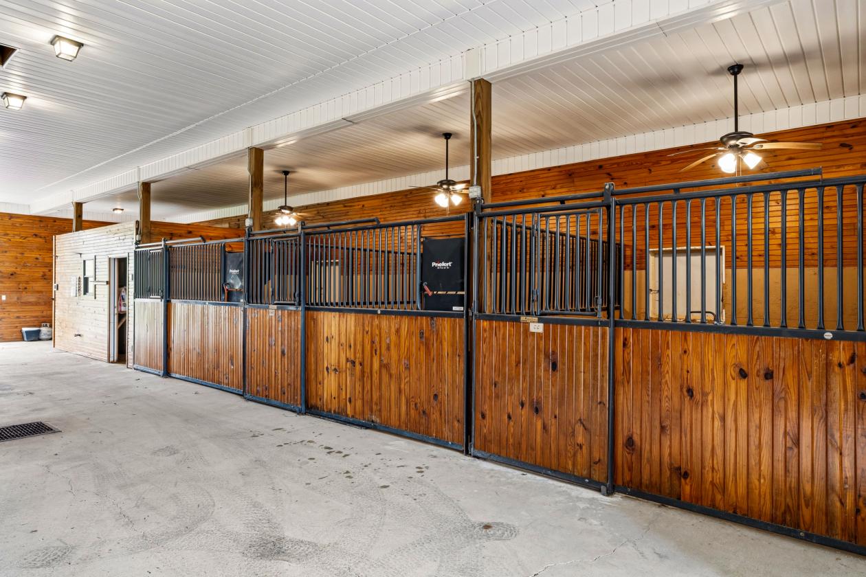 White Water Creek 40 Acres Equestrian Ranch - photo 26