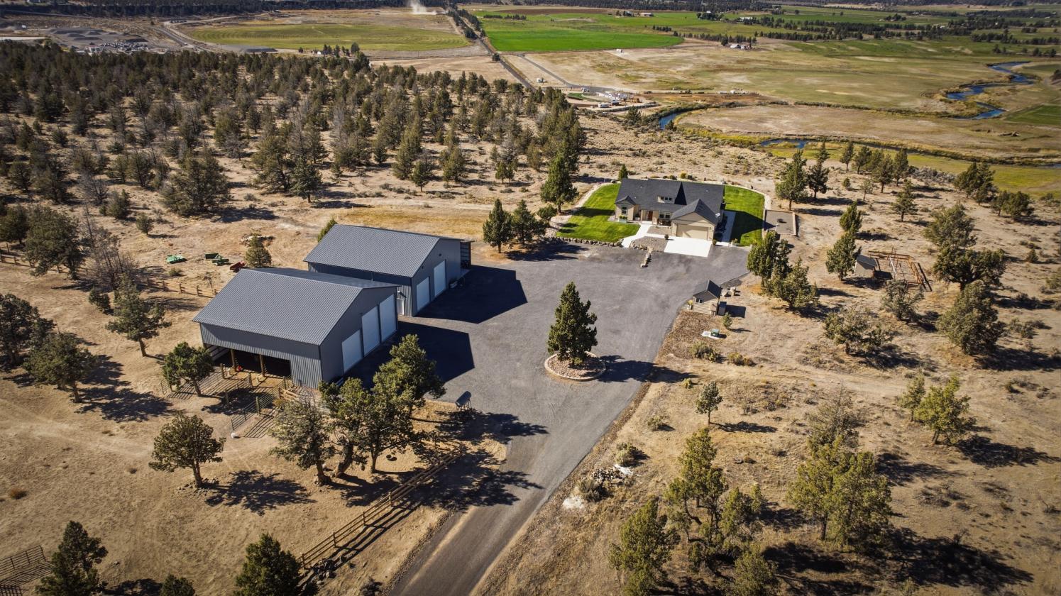 Incredible Views, 10 Acre Central Oregon Paradise - photo 9