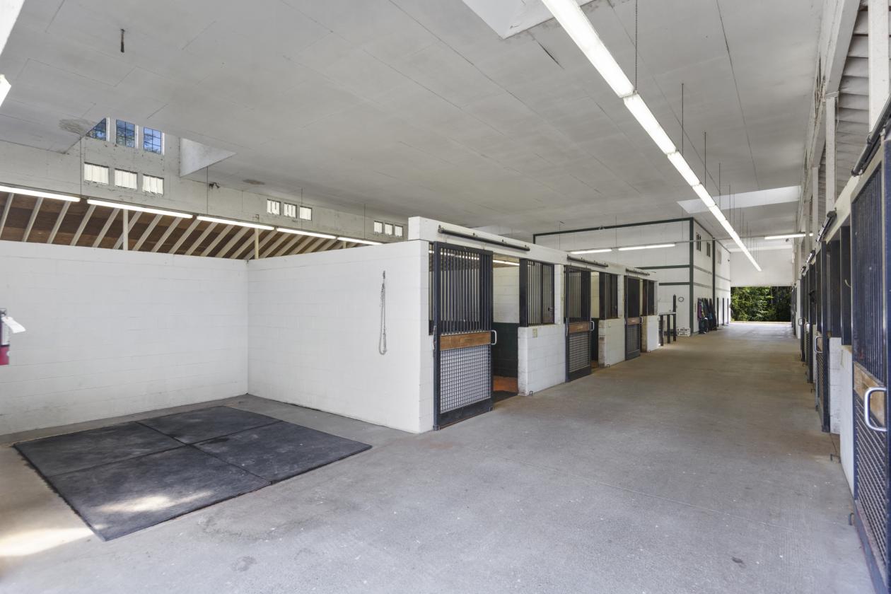 Forest Park Equestrian Center - In City 120 acres - photo 19