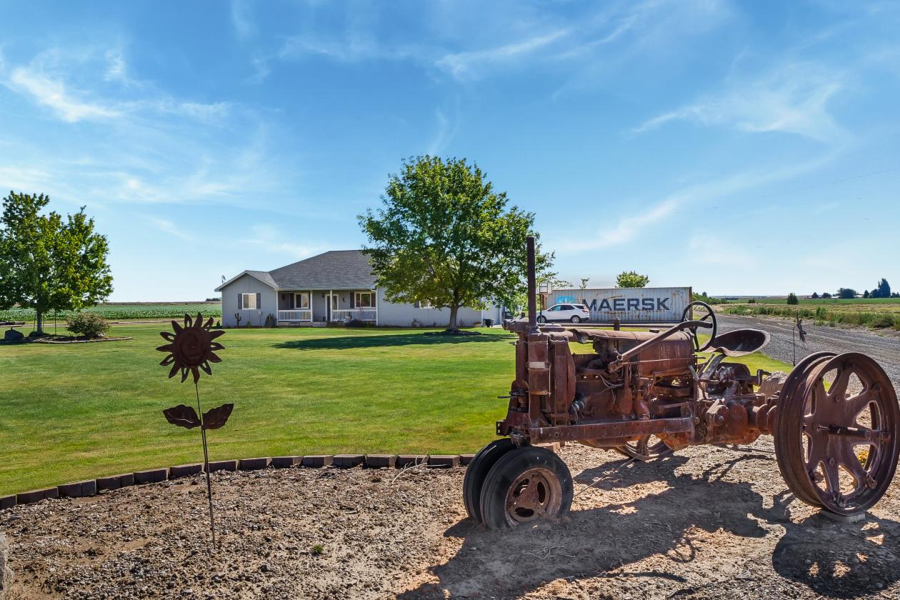Country Rambler on 2.57 Acres with Room to Grow - photo 6