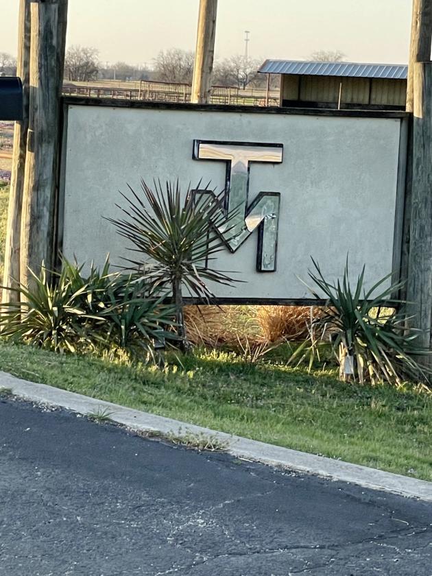 TM Horse Ranch - photo 3