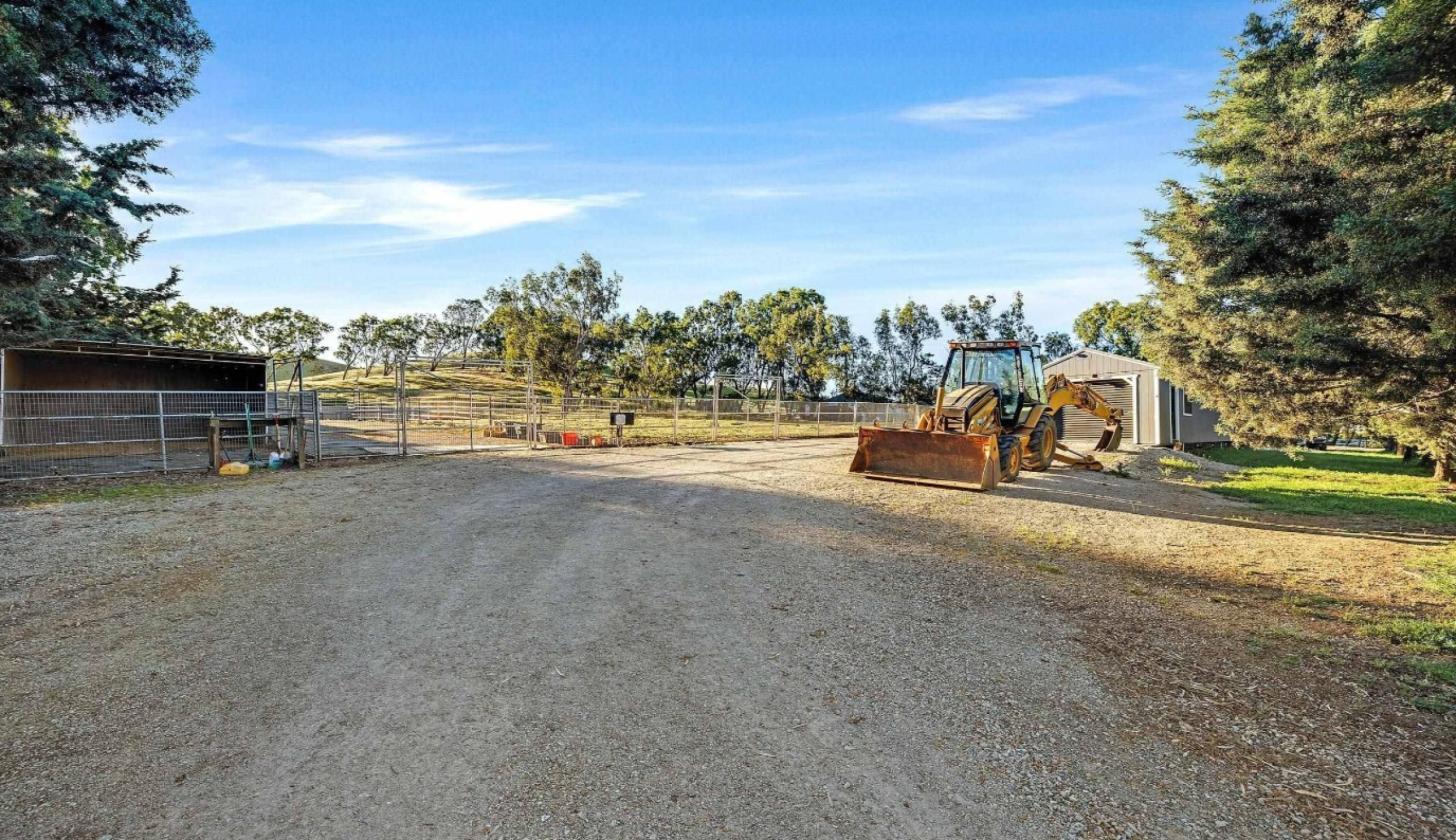 Full Moon Ranch - photo 24
