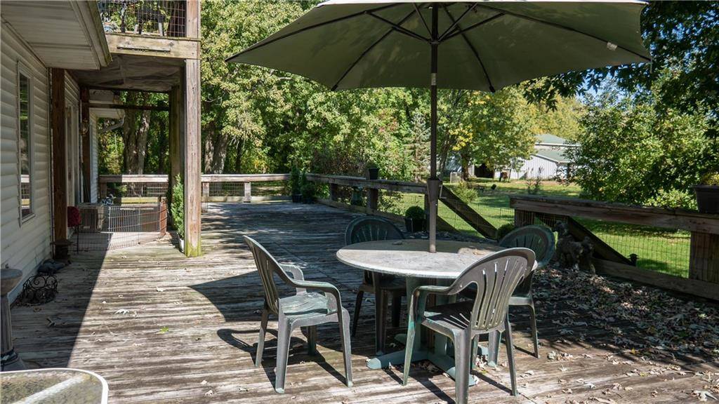 18+ Horse Farm across from Indiana Grand Racing and Casino! Fairland