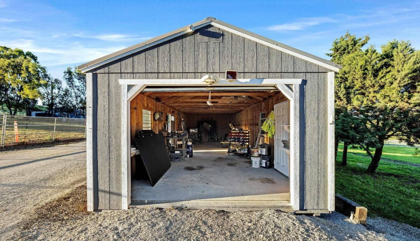 Full Moon Ranch - photo 23