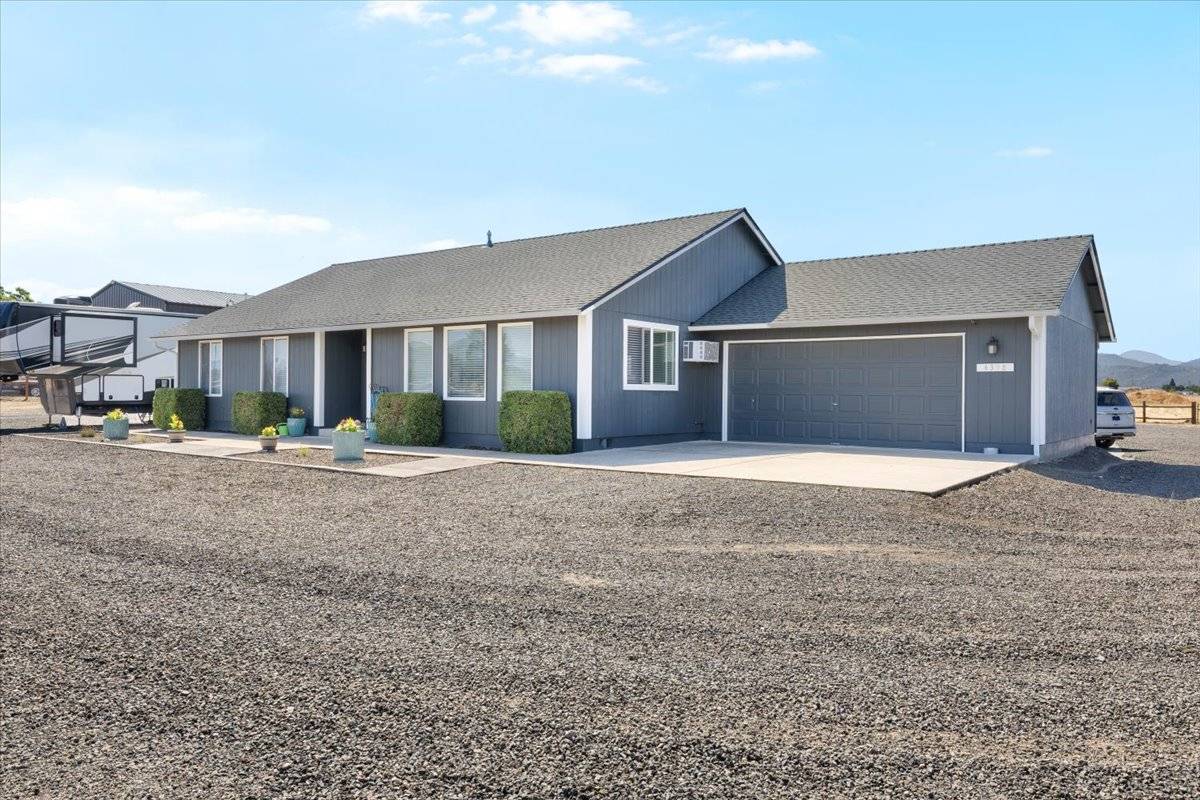 Horse Property for sale.