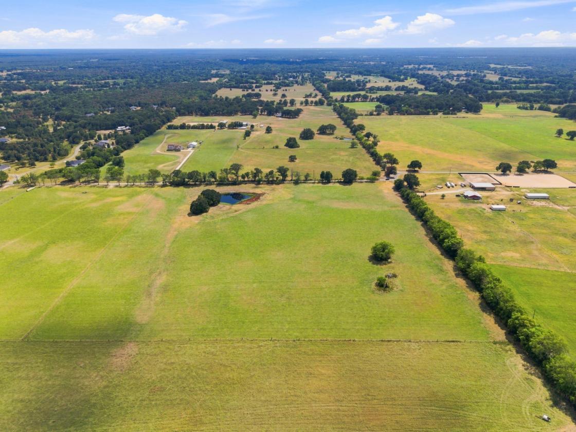 Wide-Open 18± Acres for Horses & Country Living - photo 9