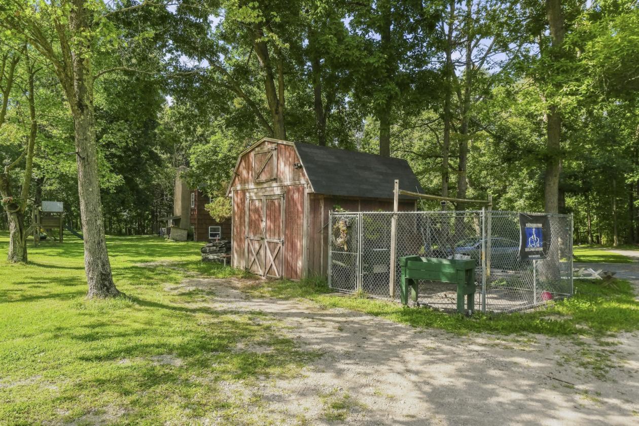 Private 5+ Acre Mountain-Top Equestrian Property - photo 25