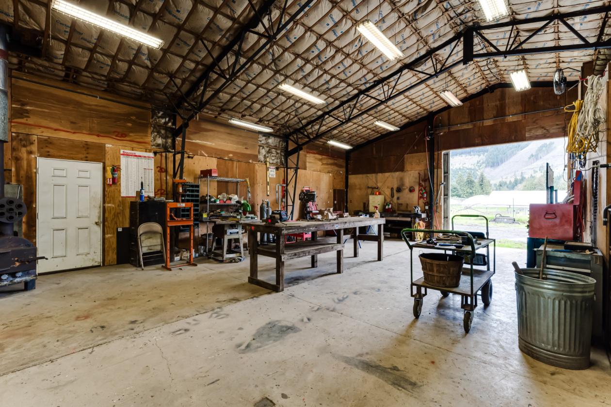 UNIQUE EQUESTRIAN AND ORGANIC FARM PROPERTY - photo 20