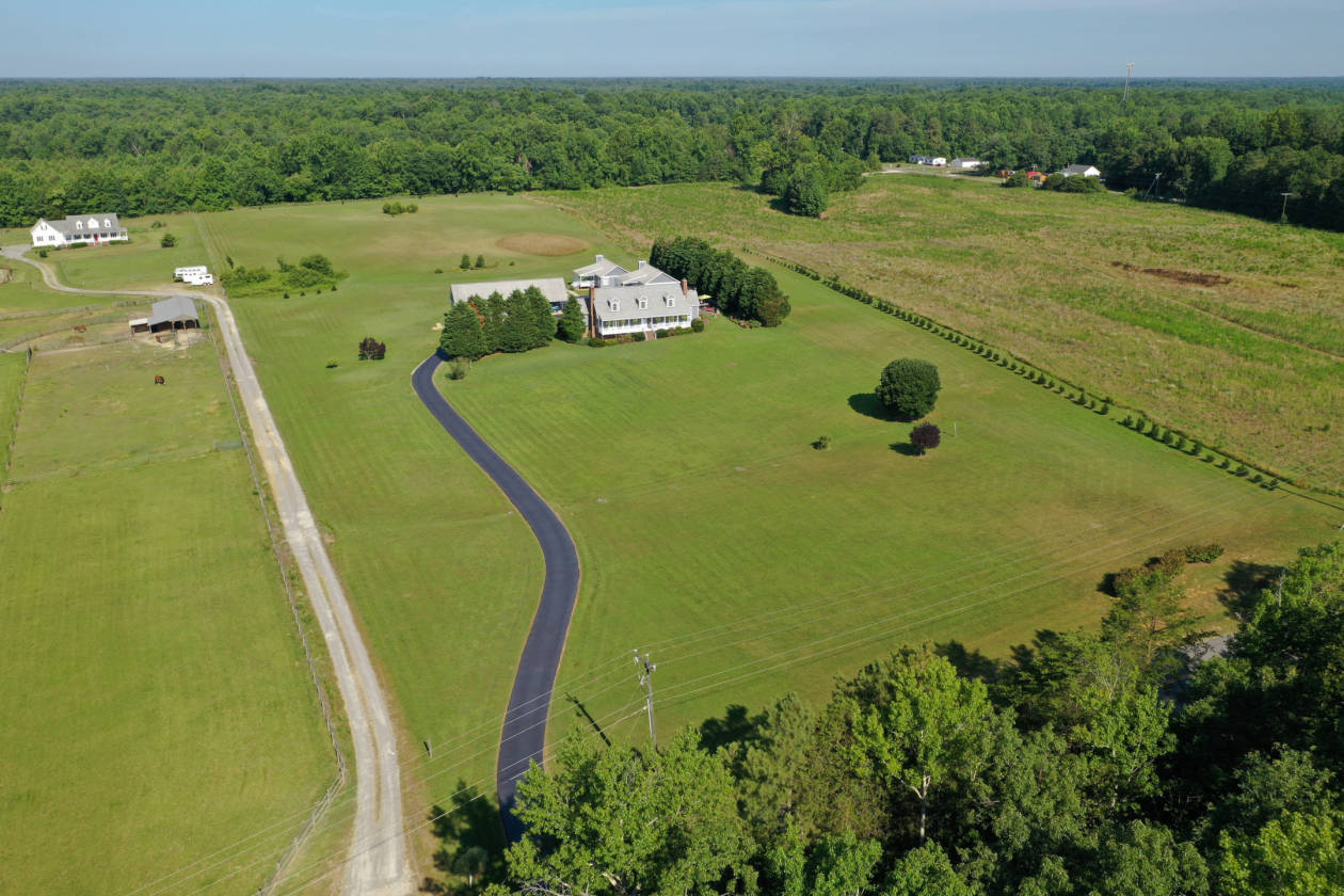 Over 10 Acres of ParkLike Pasture to Make Your Own Quinton, New Kent County, Virginia