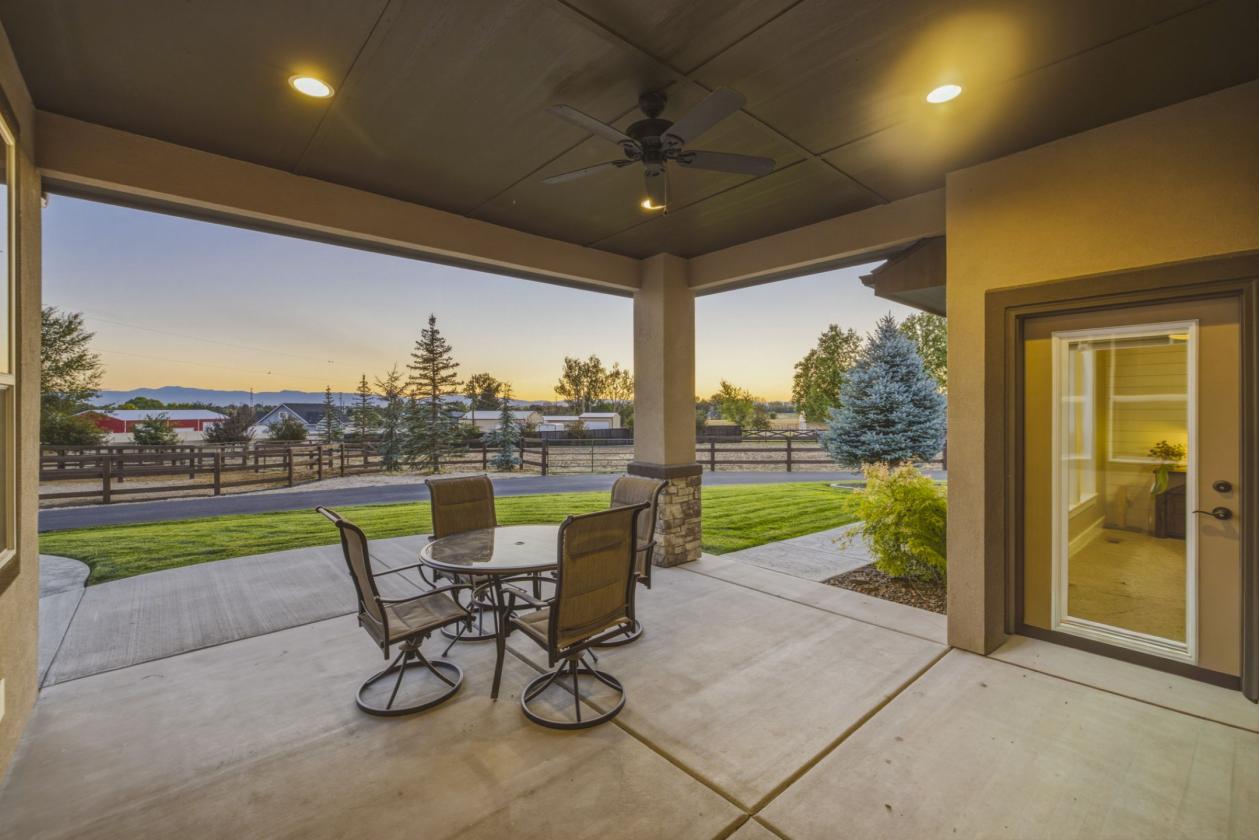 EQUESTRIAN ESTATE + LUXURY HOME + RIDE-OUT ACCESS! - photo 22