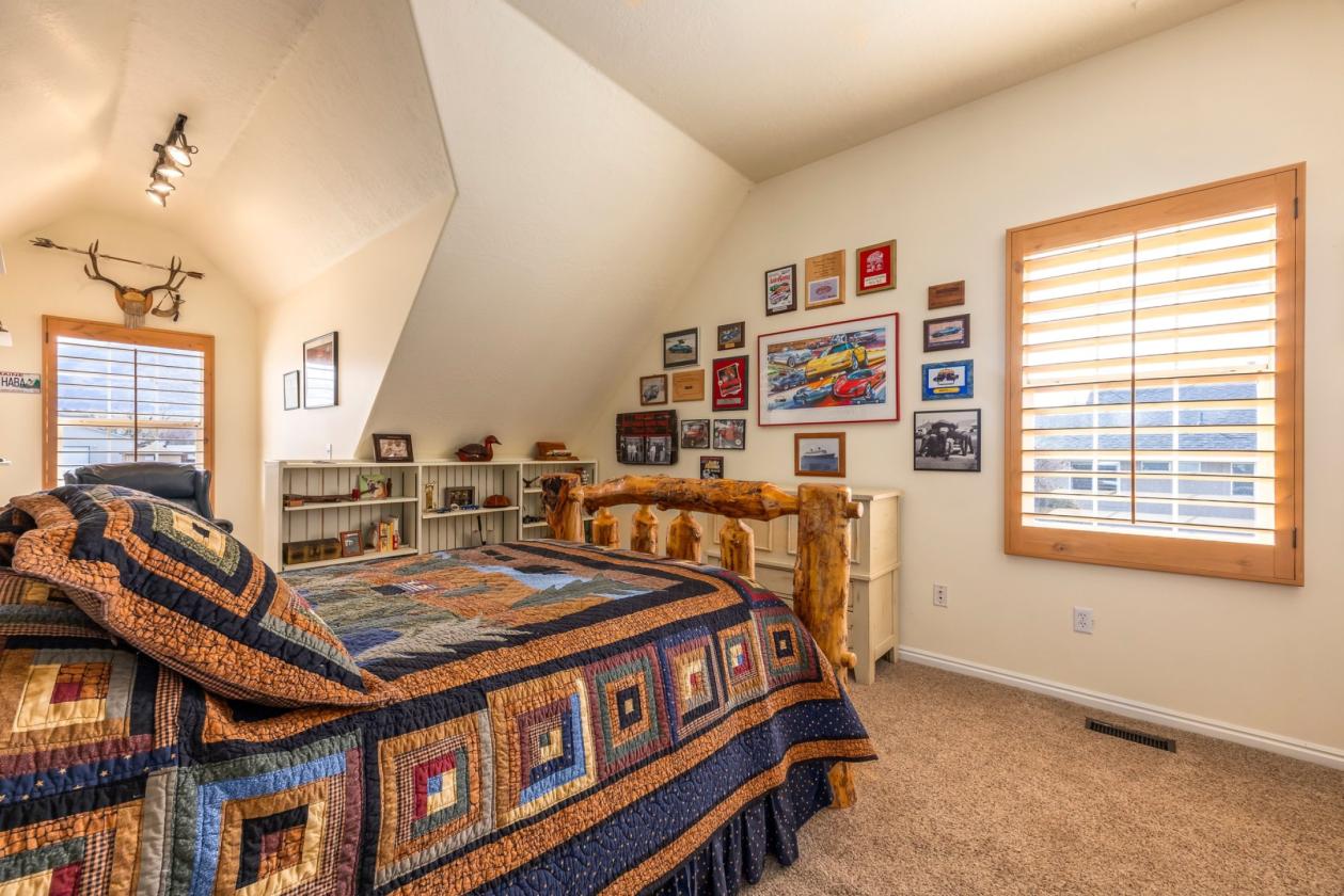 Private Horse Property in the Heart of Draper - photo 16