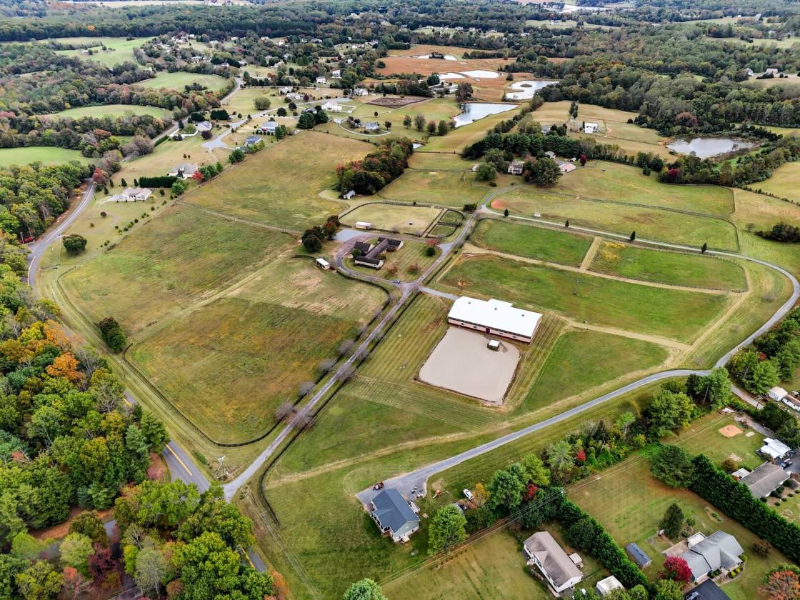 Horse Property for sale.