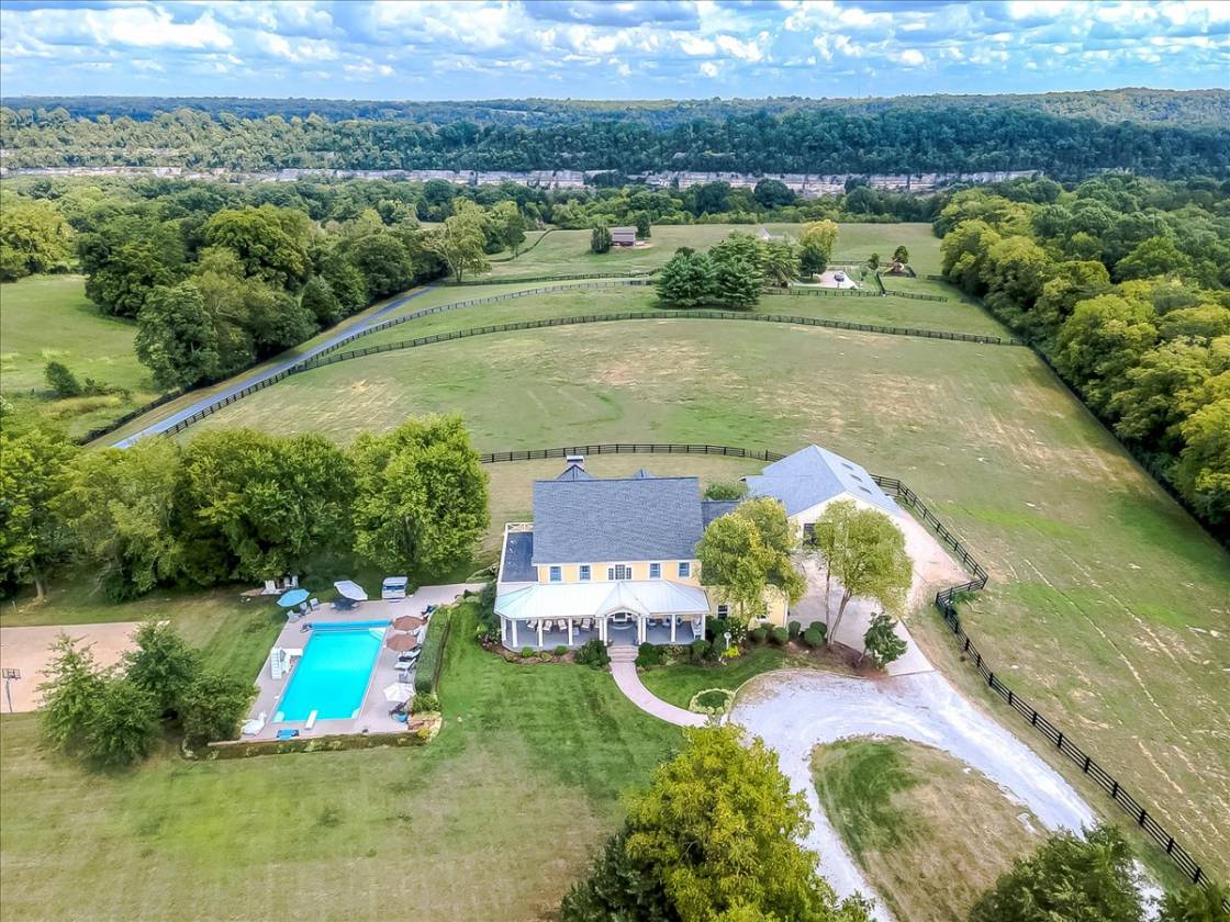 Storybook Charm Meets Modern Luxury on 20 Acres - photo 27