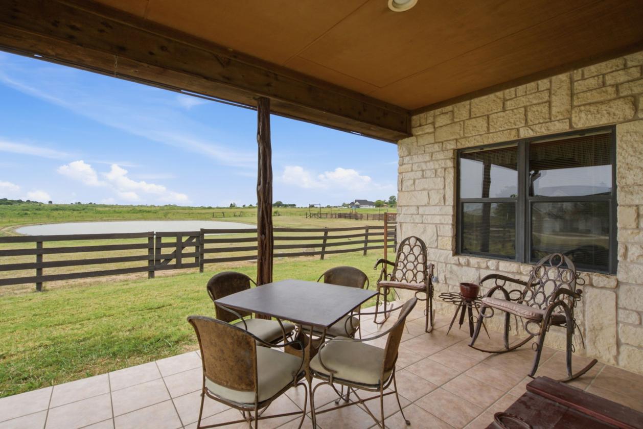 Beautiful Horse Property in Denton County - photo 7