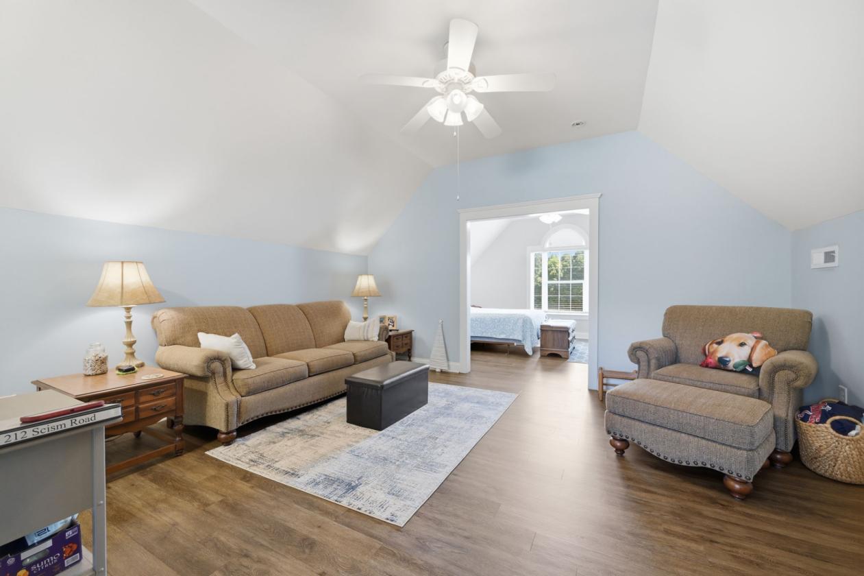 Luxury Equestrian Estate | 27 Acres - photo 16